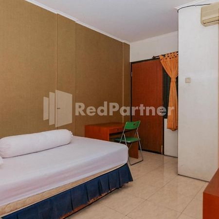 De Lugano Scbd Syariah Mitra Reddoorz Hotel Jakarta Eksteriør billede